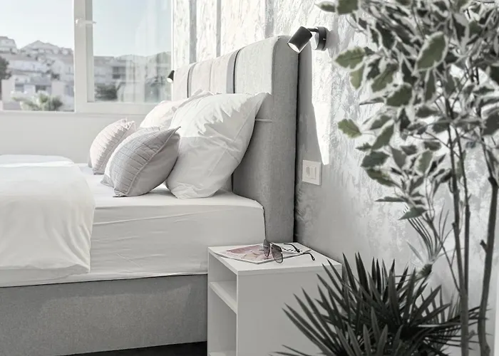 Ane Promenade Sunset